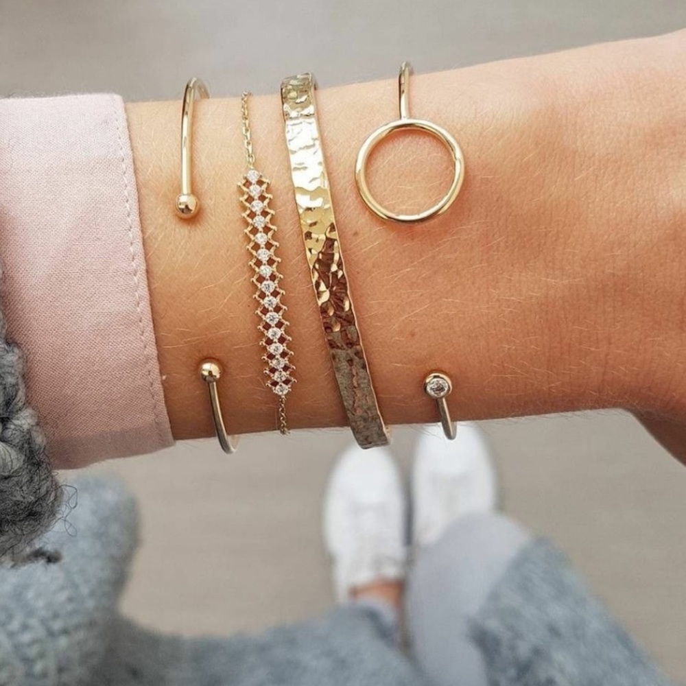 Boutique | Bracelet | Crystal Gold Bracelet